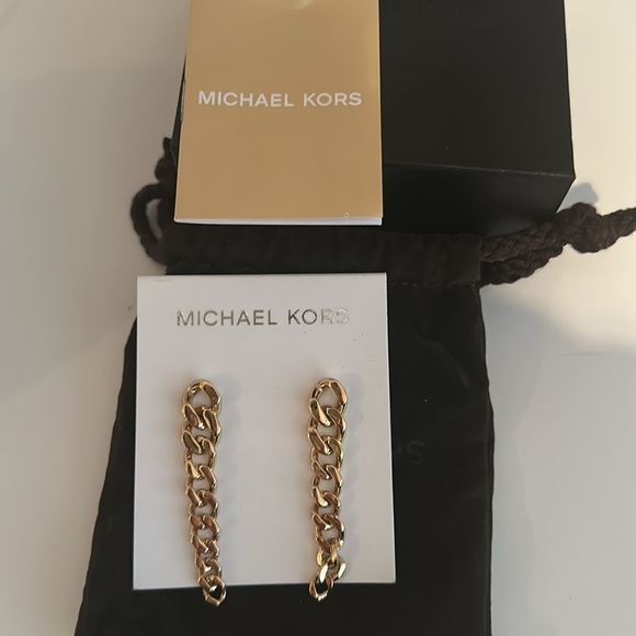NWB Michael Kors MK Link Gold Earrings - Picture 4 of 5